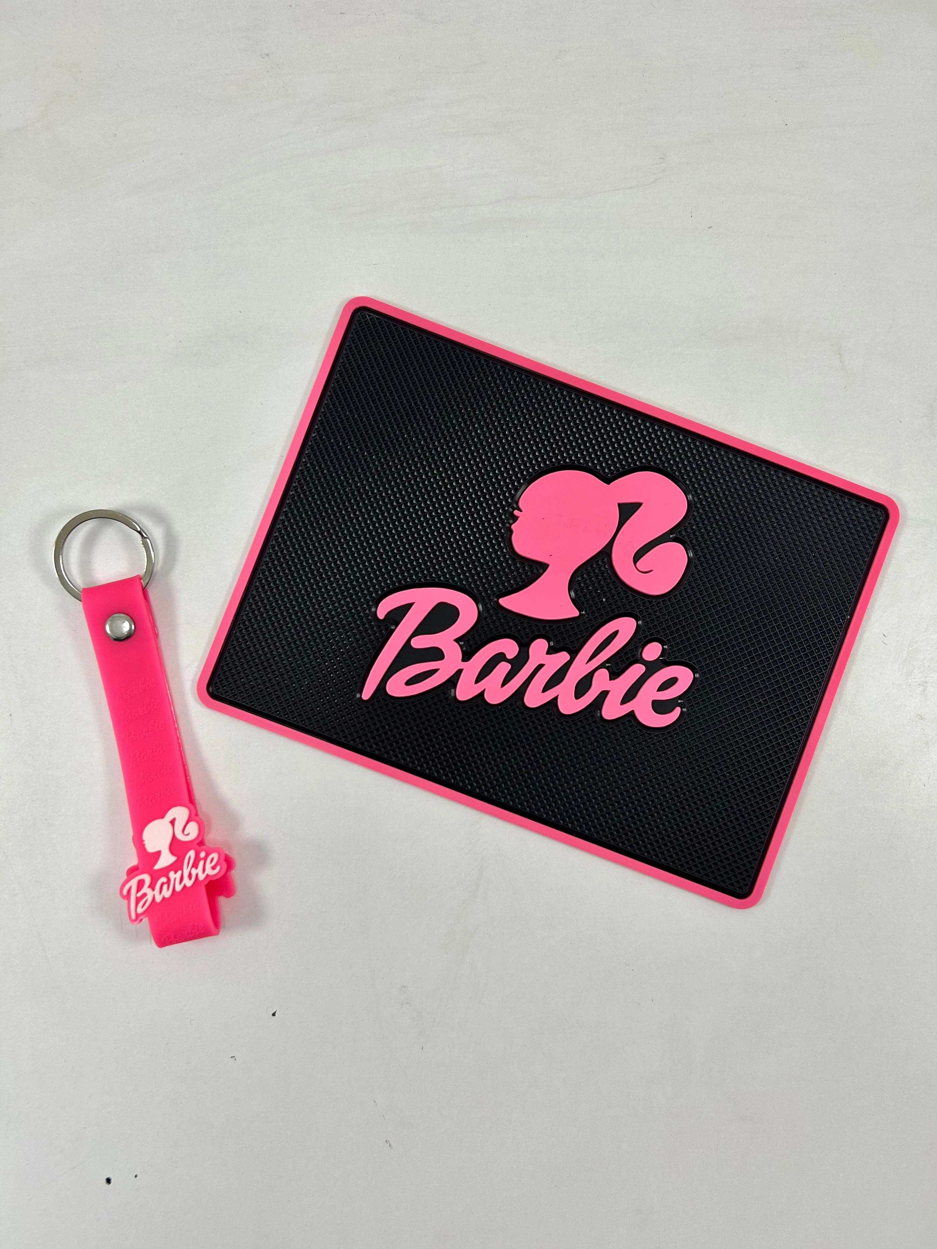 Brb Logolu Araç İçi Torpido Üstü Kaydırmaz Ped ve Anahtarlık Seti