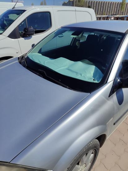 Oto Göğüs Örtüsü Beyaz Baskısız